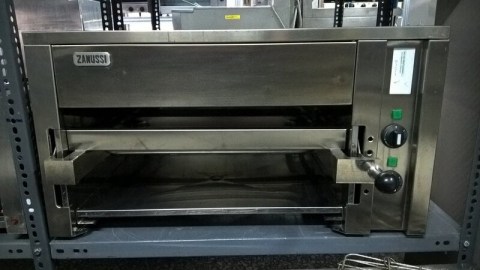 Σαλαμάνδρα ZANUSSI 80x45x44 